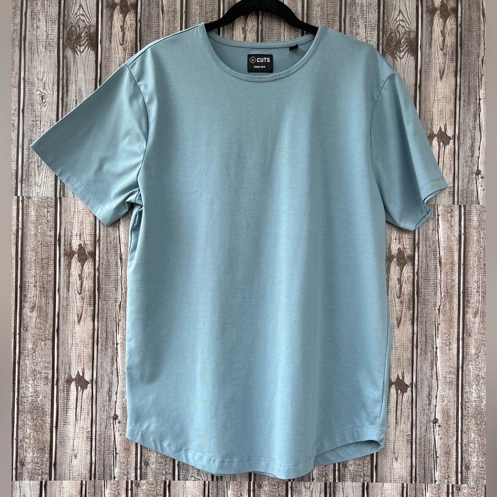 Cuts Men's AO‎ Curve Hem Tee  Blue  Size XL